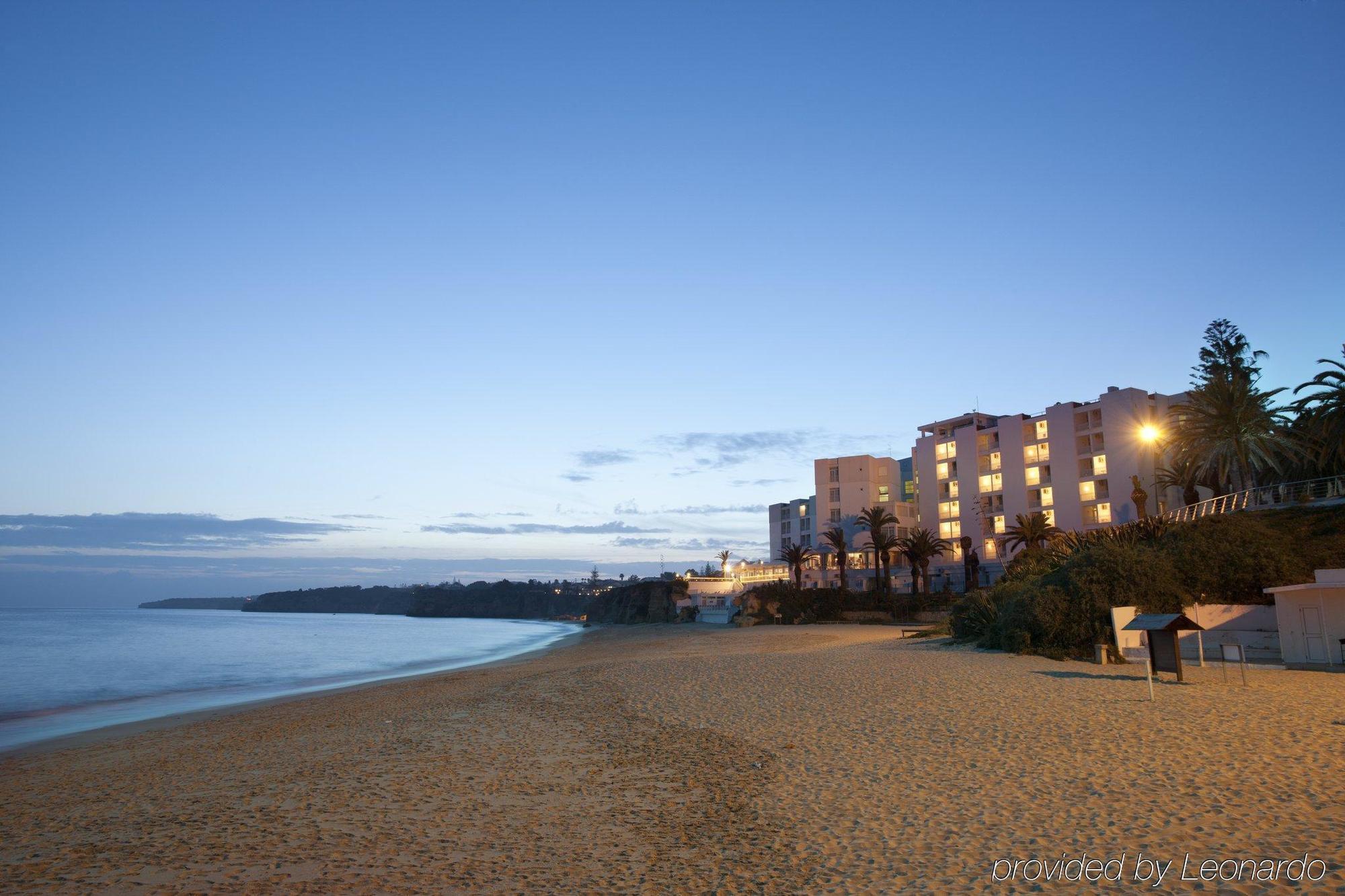 Holiday Inn Algarve - Armacao De Pera, An Ihg Hotel Ausstattung foto